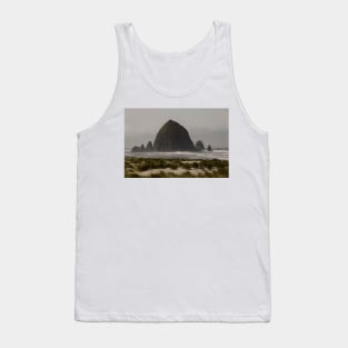 This Beach Is A Rockin' © Tank Top